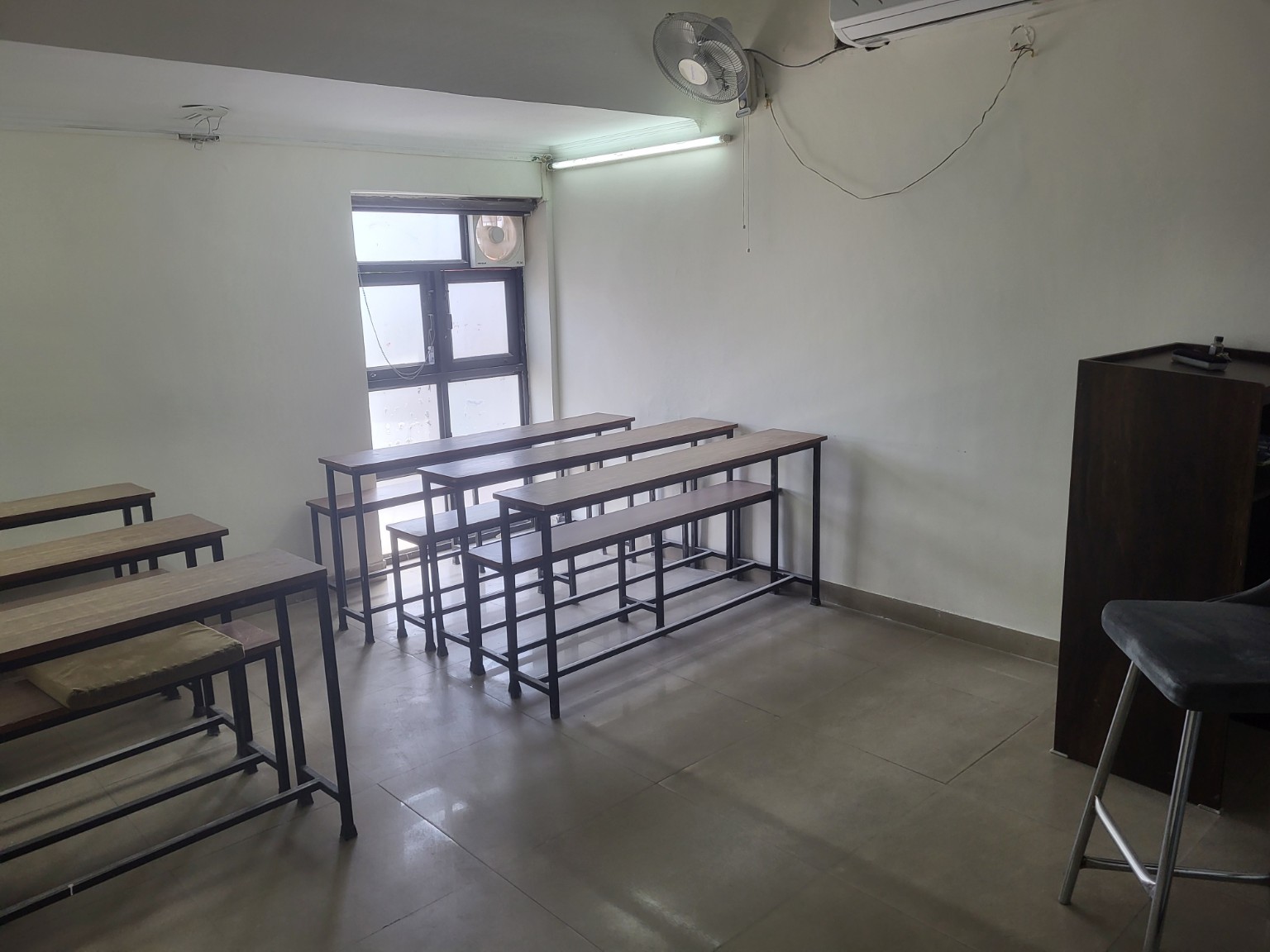DMAS Institute classroom